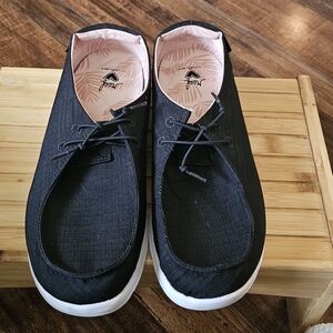 Reef Women's Black Loafers with Pink Interior